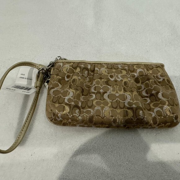 COACH Small Metallic Signature Pattern Fabric Wristlet - NWT! - Picture 2 of 8